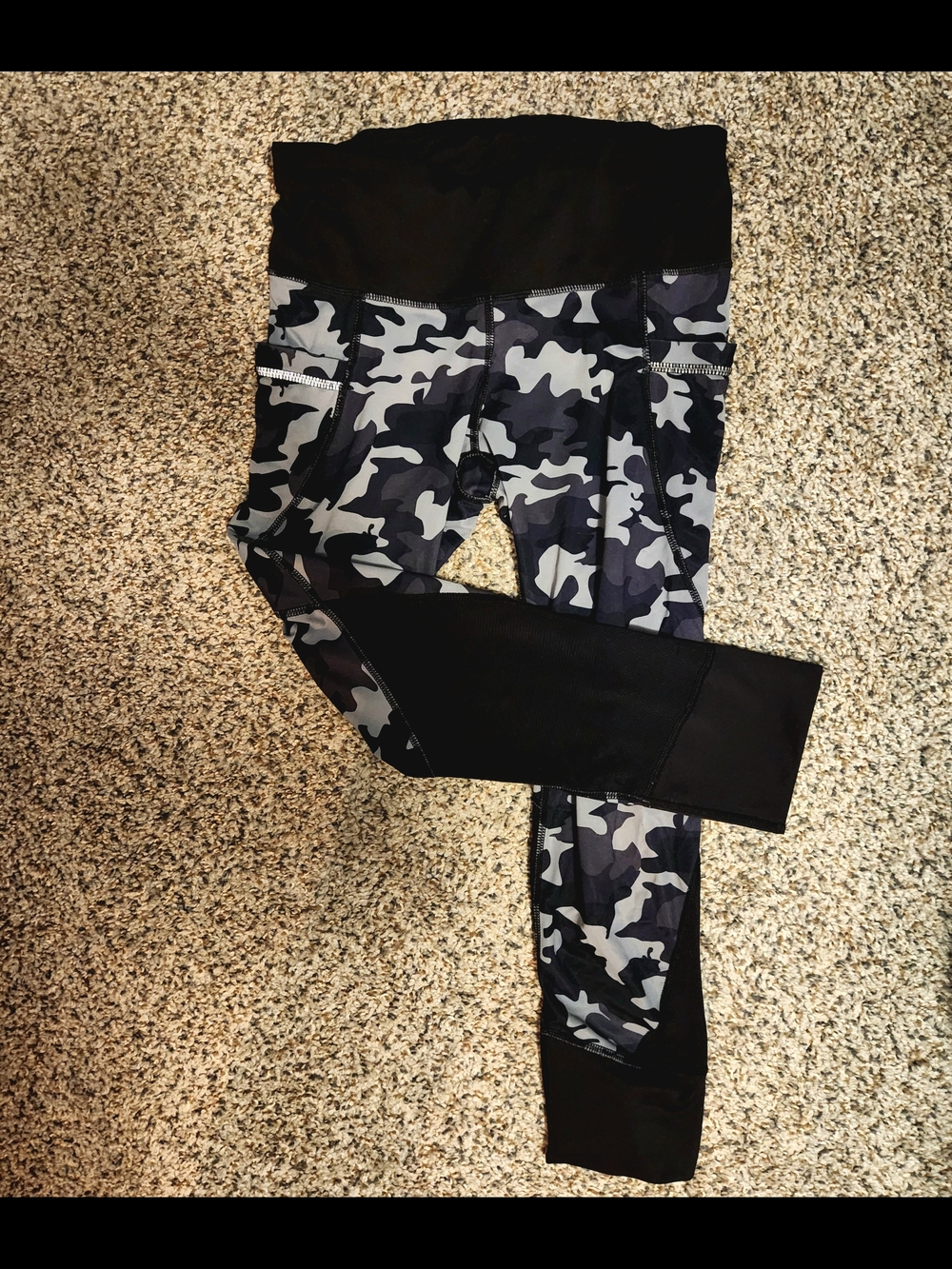Active Life Black & Gray Camo Girls' Leggings